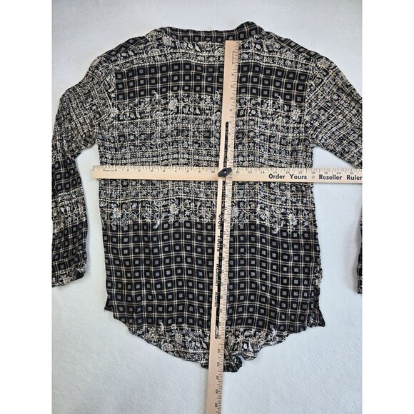 Free People Black & Cream Checkered Button-Up Womens Shirt Small - Picture 6 of 6